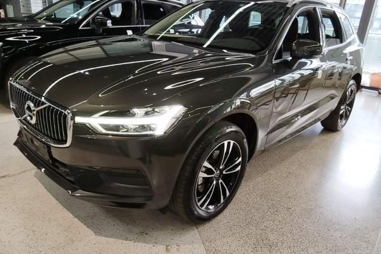 Used Volvo XC60 2019 T5 4x4 Zhiyuan Edition China VI Standard Guazi used car, China used car export, Used car for sale, Used  cars, Cheapest cars for sale