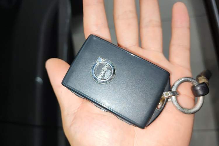 Used Volvo XC60 2019 T5 4x4 Zhiyuan Edition China VI Standard Vehicle Key