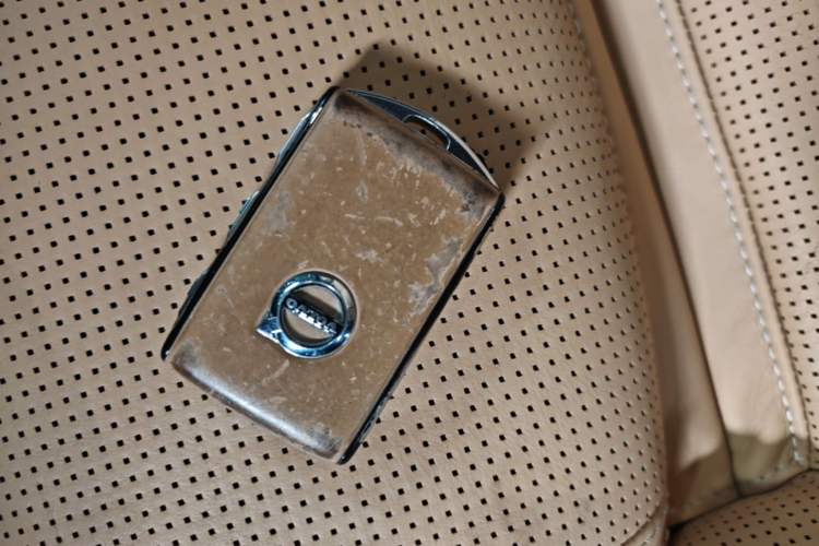 Used Volvo XC60 2019 T5 4x4 Zhiya Luxury Edition China VI Standard Vehicle Key