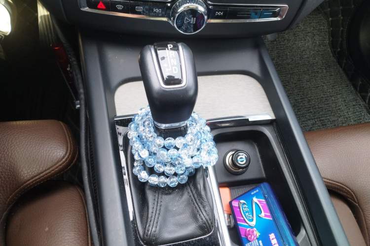 Used Volvo XC60 2019 T5 4x4 Zhiya Luxury Edition China V Standard Gear Lever