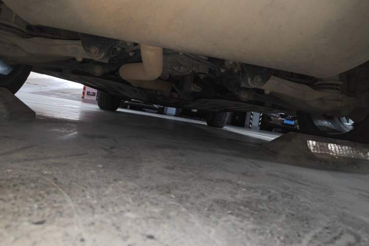 Used Volvo XC60 2019 T5 4x4 Smart Edition China V Standard Chassis Rear