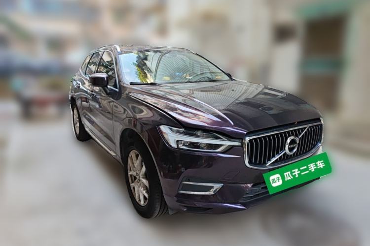 Used Volvo XC60 2019 T5 4x4 Smart Edition China VI Standard Front Right 45 Deg