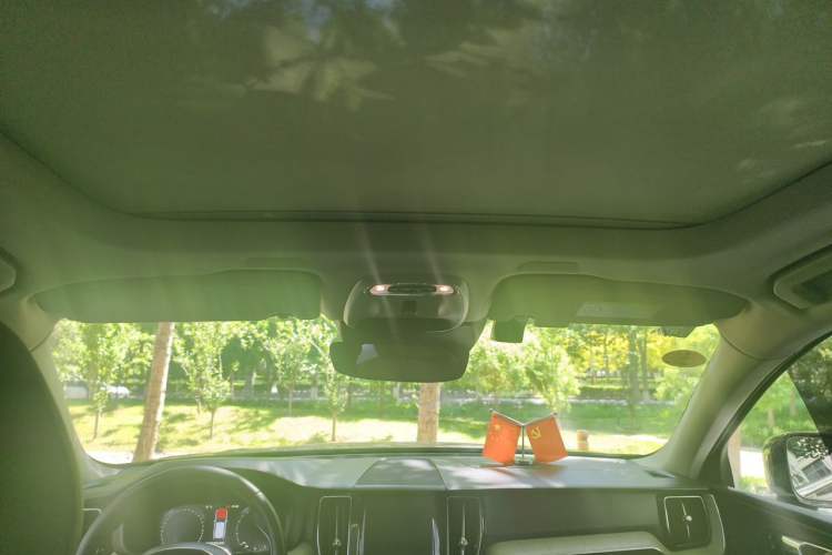 Used Volvo XC60 2019 T5 4x4 Zhiya Luxury Edition China V Standard Headliner