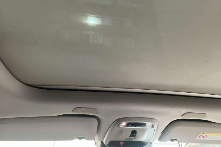 Used Volvo XC60 2019 T5 4x4 Smart Edition China V Standard Headliner
