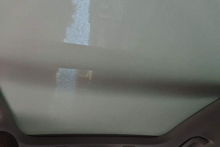 Used Volvo XC60 2019 T5 4x4 Smart Edition China VI Standard Headliner