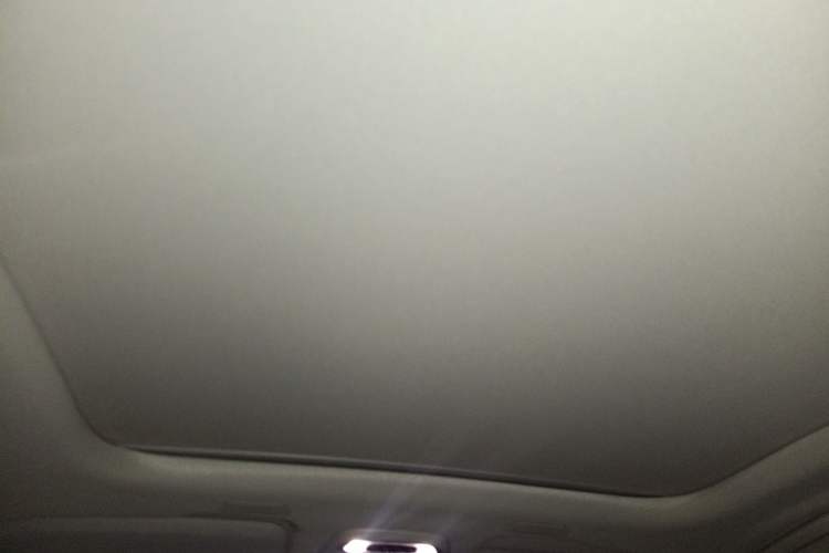 Used Volvo XC60 2019 T5 4x4 Zhiyuan Edition China VI Standard Headliner
