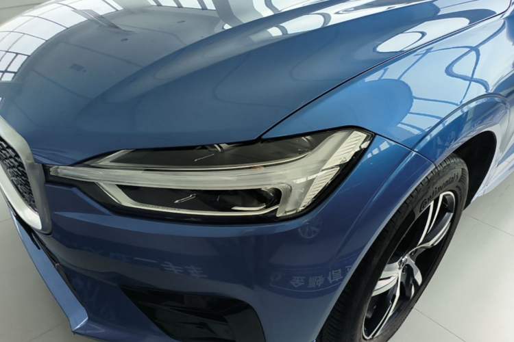 Used Volvo XC60 2019 T5 4x4 Smart & Dynamic Sport Edition China VI Standard Left Front Headlight
