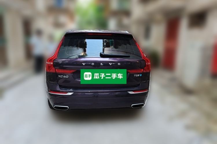 Used Volvo XC60 2019 T5 4x4 Smart Edition China VI Standard Rear