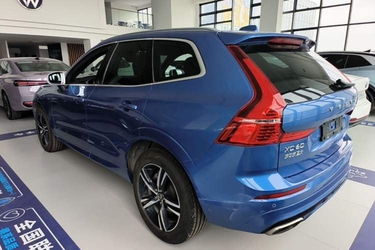Used Volvo XC60 2019 T5 4x4 Smart & Dynamic Sport Edition China VI Standard Rear Left 45 Deg