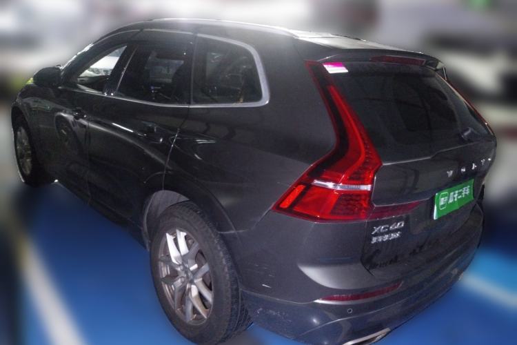 Used Volvo XC60 2019 T5 4x4 Smart Edition China VI Standard Rear Left 45 Deg