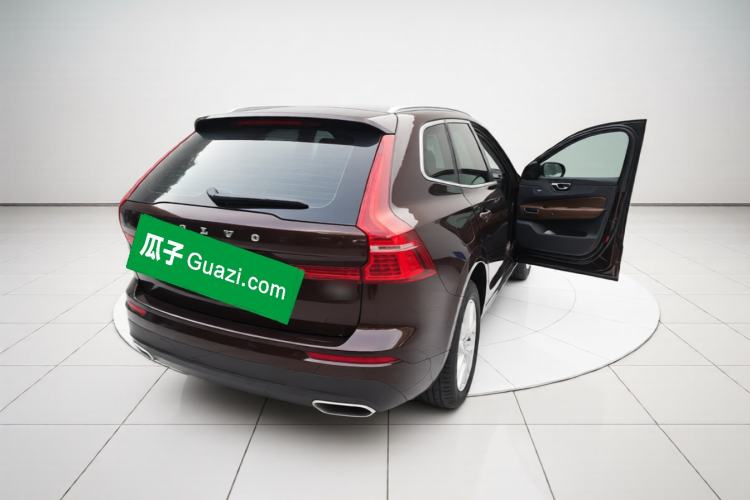 Used Volvo XC60 2019 T5 4x4 Smart Edition China V Standard Rear Right 45 Deg