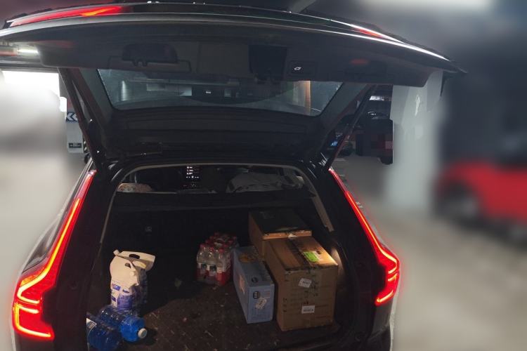 Used Volvo XC60 2019 T5 4x4 Smart Edition China V Standard Trunk