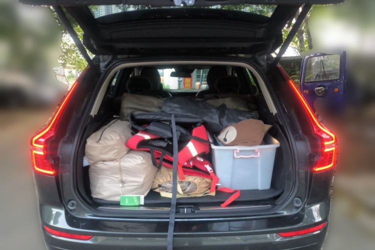 Used Volvo XC60 2019 T5 4x4 Smart Edition China VI Standard Trunk