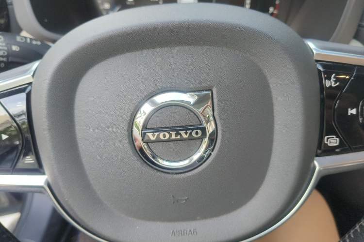 Used Volvo XC60 2019 T5 4x4 Zhiya Luxury Edition China V Standard Vehicle Key