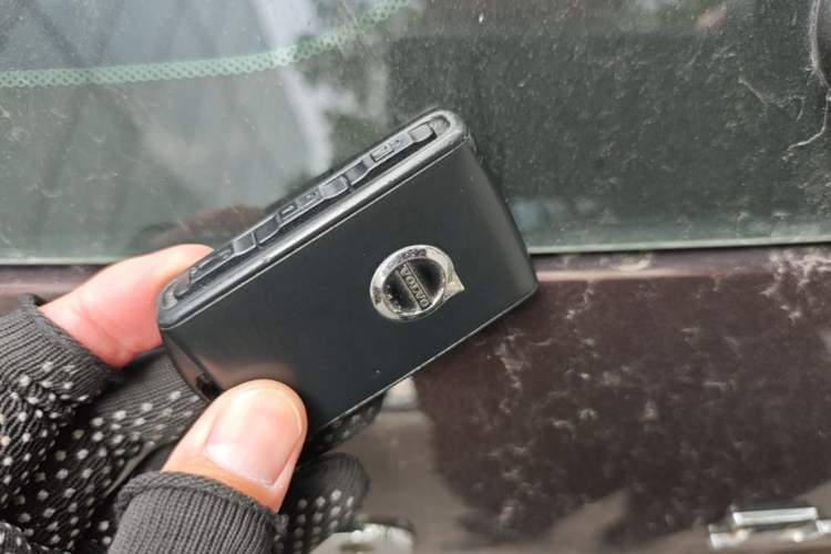 Used Volvo XC60 2019 T5 4x4 Smart Edition China V Standard Vehicle Key