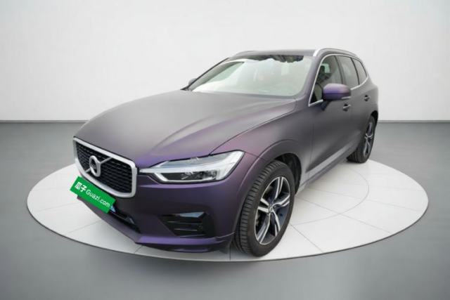 Używany Volvo XC60 2019 T5 4x4 Smart & Dynamic Sport Edition China VI Standard