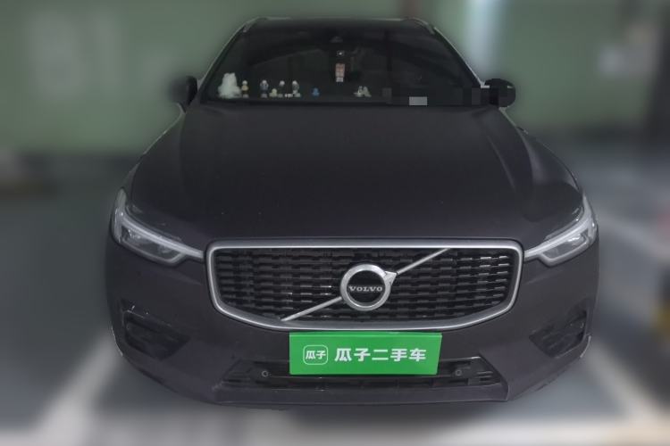 Used Volvo XC60 2019 T5 4x4 Smart & Dynamic Sport Edition China VI Standard Front