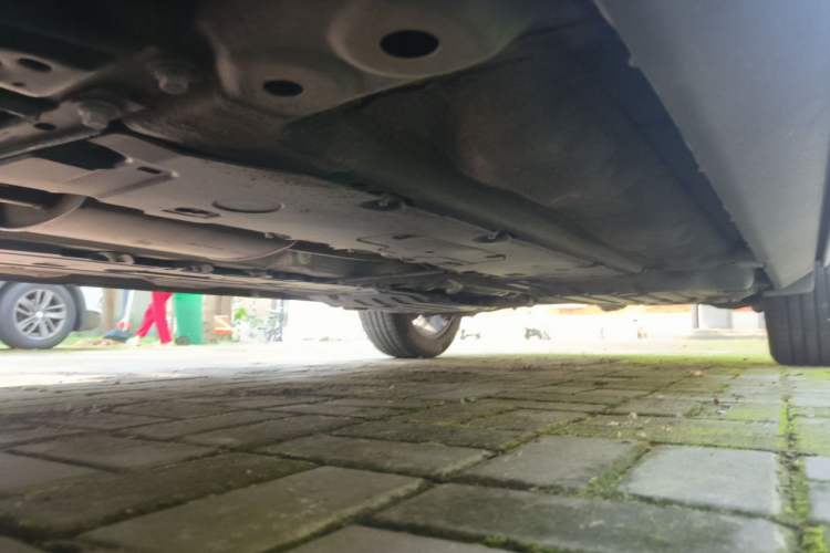 Used Volvo XC60 2019 T5 4x4 Smart Edition China V Standard Chassis Front Left