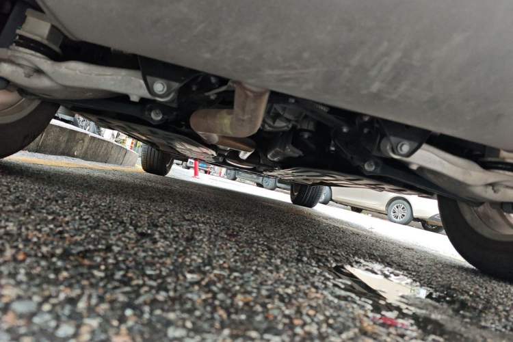 Used Volvo XC60 2019 T5 4x4 Smart Edition China V Standard Chassis Rear