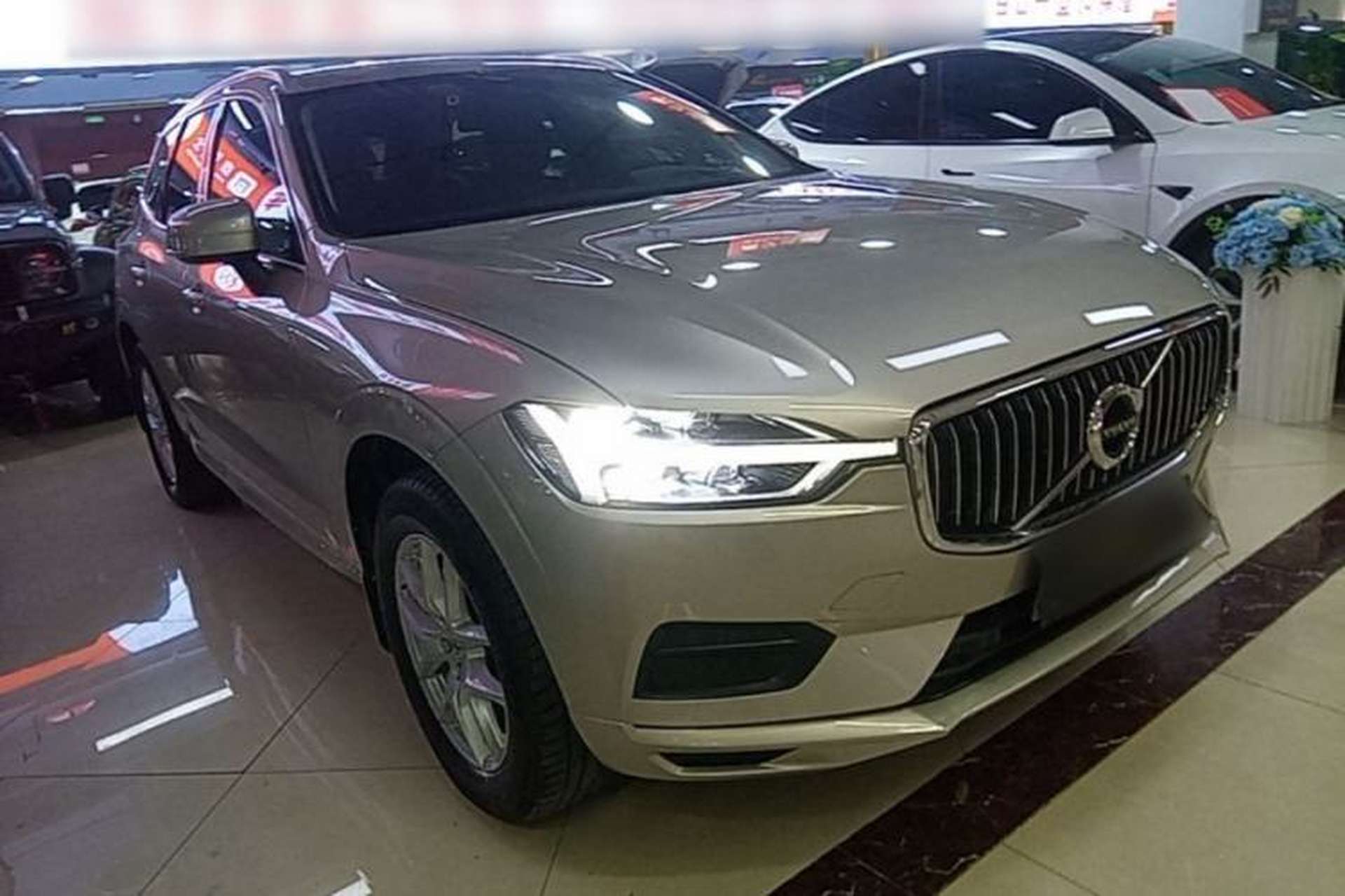 Used Volvo XC60 2019 T5 4x4 Smart Edition China VI Standard Exterior 1