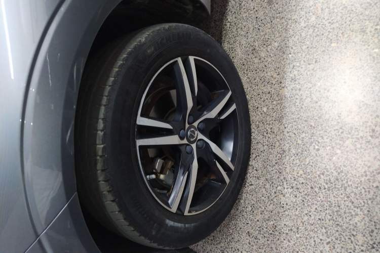Used Volvo XC60 2019 T5 4x4 Zhiyuan Sport Edition China V Standard Exterior 2