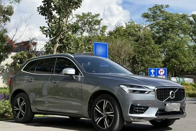 Used Volvo XC60 2019 T5 4x4 Zhiyuan Sport Edition China V Standard Exterior 4