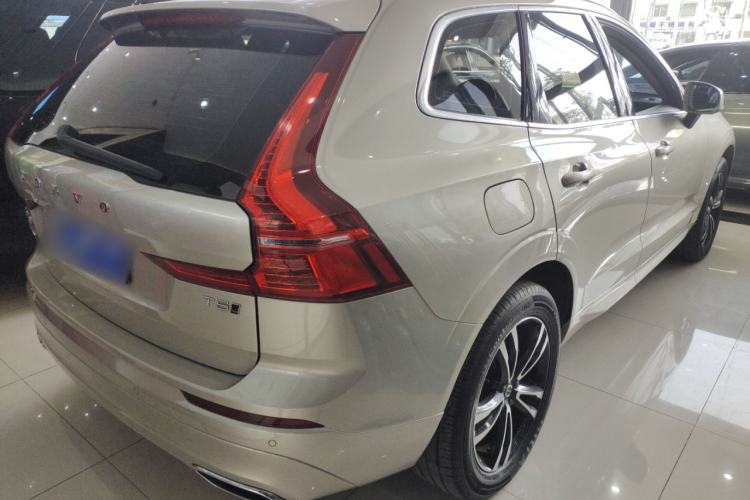 Used Volvo XC60 2019 T5 4x4 Smart Edition China V Standard Exterior 5