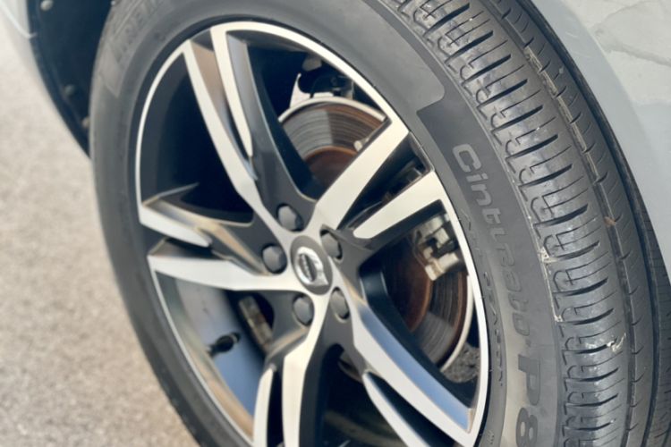 Used Volvo XC60 2019 T5 4x4 Zhiyuan Sport Edition China V Standard Exterior 7