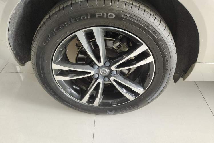 Used Volvo XC60 2019 T5 4x4 Smart Edition China V Standard Exterior 8