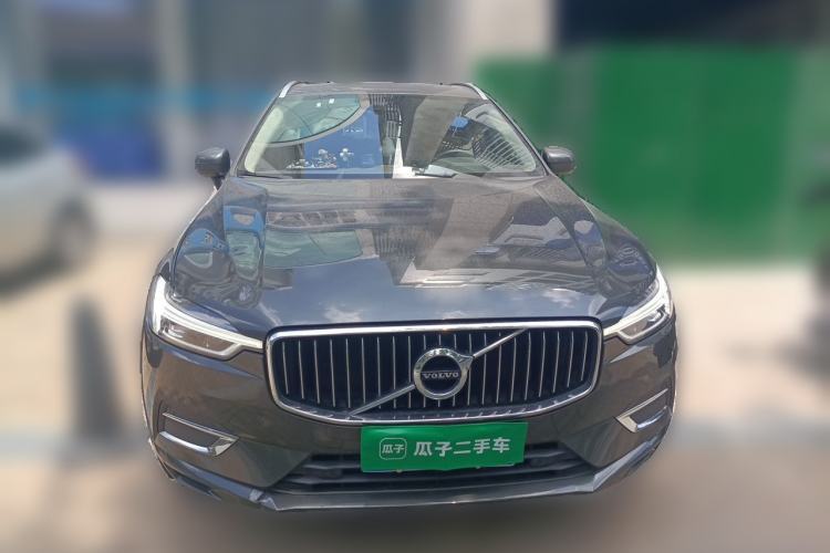 Used Volvo XC60 2019 T5 4x4 Smart & Dynamic Sport Edition China VI Standard Front