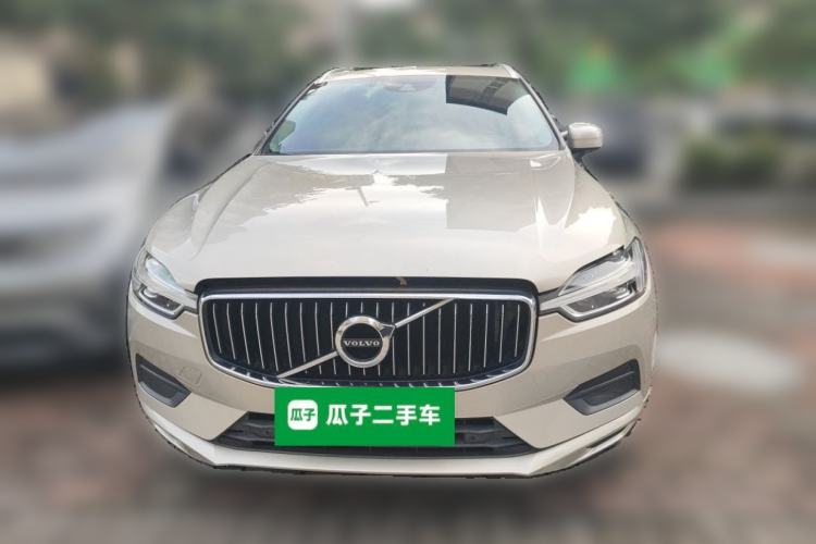Used Volvo XC60 2019 T5 4x4 Smart Edition China VI Standard Front
