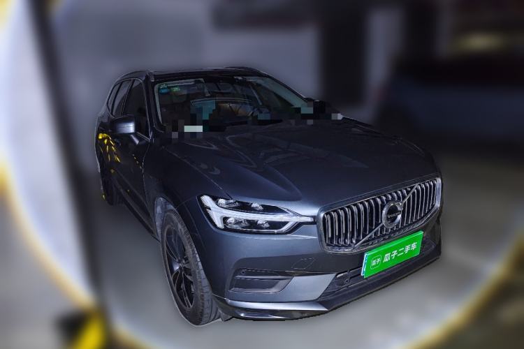 Used Volvo XC60 2019 T5 4x4 Smart Edition China V Standard Front Right 45 Deg