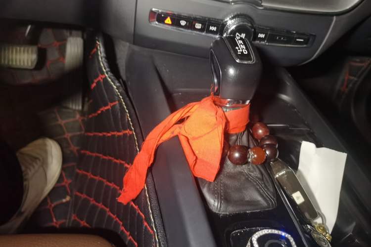 Used Volvo XC60 2019 T5 4x4 Smart Edition China V Standard Gear Lever