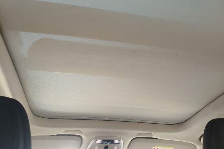 Used Volvo XC60 2019 T5 4x4 Smart Edition China V Standard Headliner