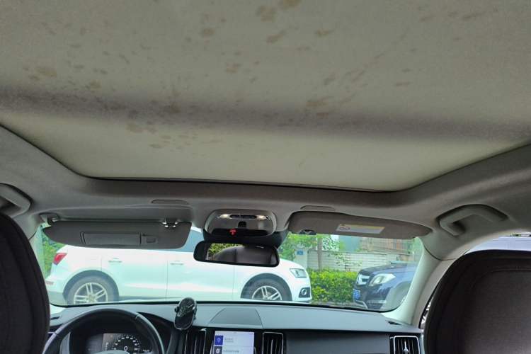 Used Volvo XC60 2019 T5 4x4 Smart Edition China V Standard Headliner