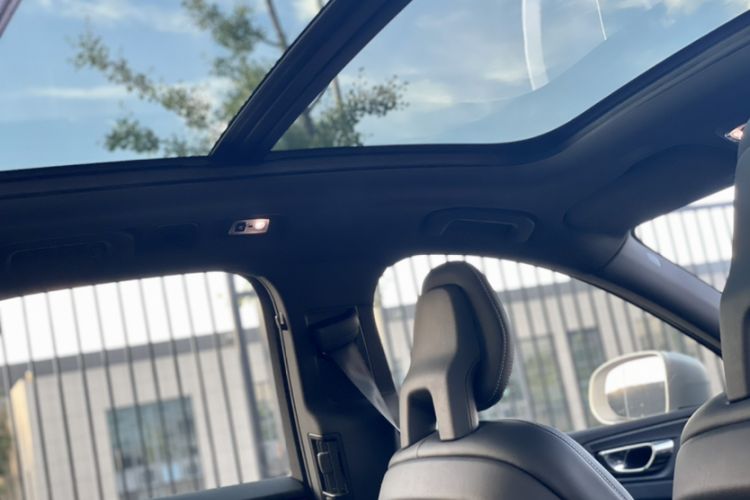 Used Volvo XC60 2019 T5 4x4 Zhiyuan Sport Edition China V Standard Headliner