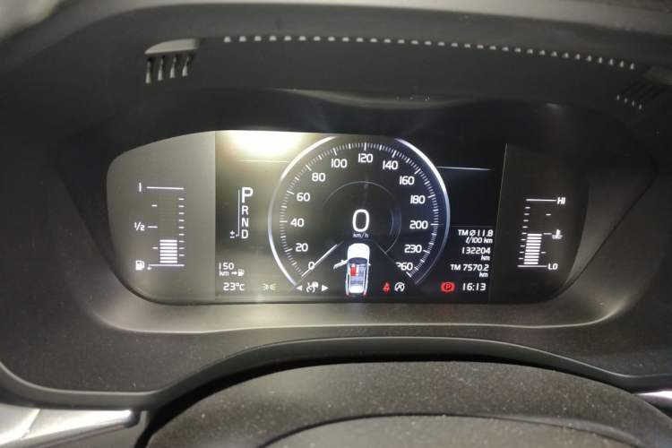 Used Volvo XC60 2019 T5 4x4 Smart Edition China V Standard Instrument Cluster