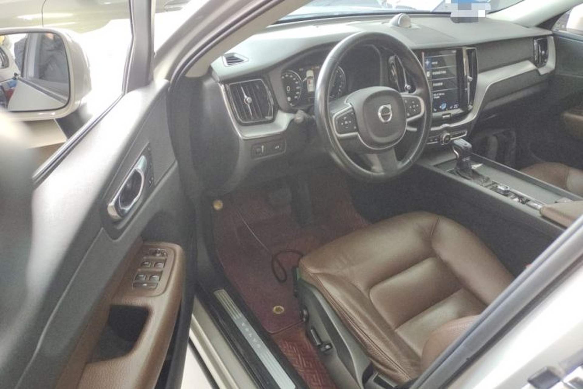 Used Volvo XC60 2019 T5 4x4 Smart Edition China V Standard Interior 3