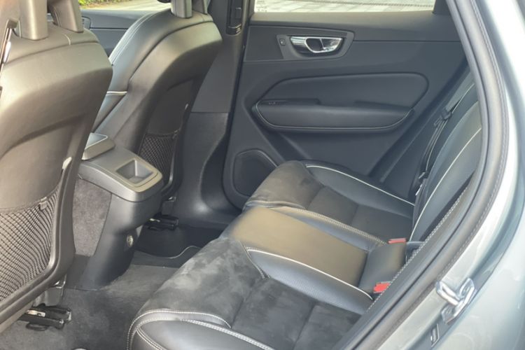 Used Volvo XC60 2019 T5 4x4 Zhiyuan Sport Edition China V Standard Interior 5