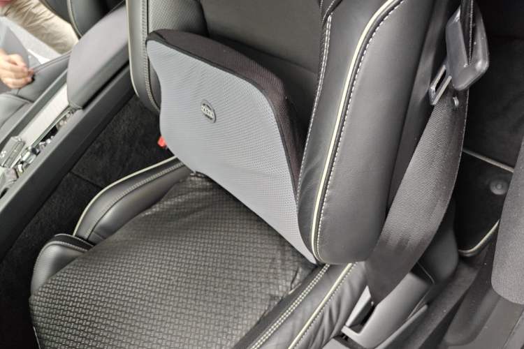 Used Volvo XC60 2019 T5 4x4 Zhiyuan Sport Edition China V Standard Left Front Seat
