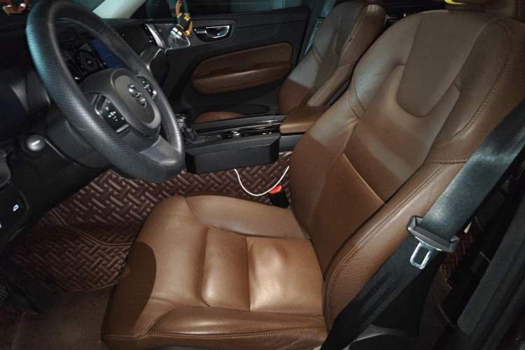 Used Volvo XC60 2019 T5 4x4 Smart Edition China V Standard Left Front Seat