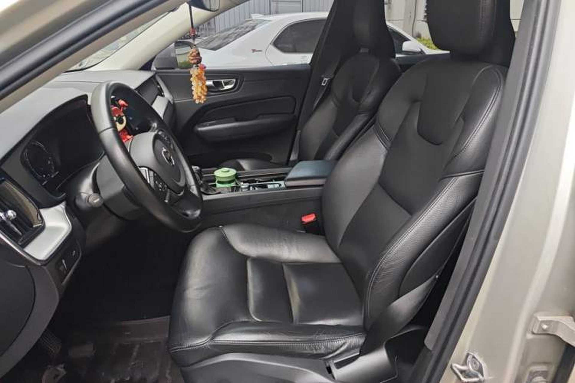 Used Volvo XC60 2019 T5 4x4 Smart Edition China V Standard Left Front Seat