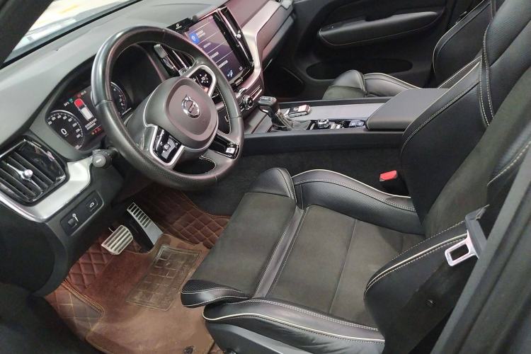 Used Volvo XC60 2019 T5 4x4 Zhiyuan Sport Edition China V Standard Left Front Seat
