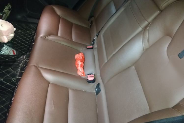 Used Volvo XC60 2019 T5 4x4 Smart Edition China V Standard Left Rear Seat