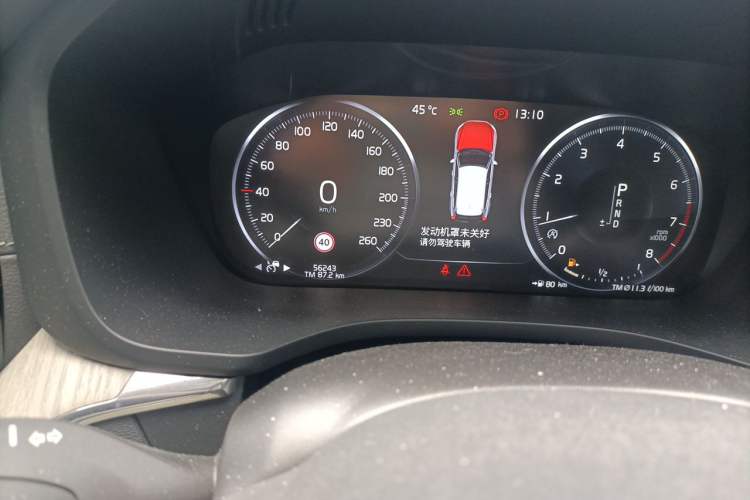 Used Volvo XC60 2019 T5 4x4 Smart & Dynamic Sport Edition China VI Standard Odometer Close Up
