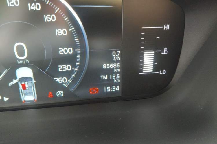 Used Volvo XC60 2019 T5 4x4 Smart Edition China VI Standard Odometer Close Up