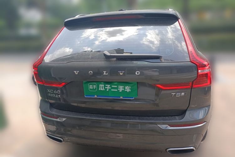 Used Volvo XC60 2019 T5 4x4 Smart & Dynamic Sport Edition China VI Standard Rear