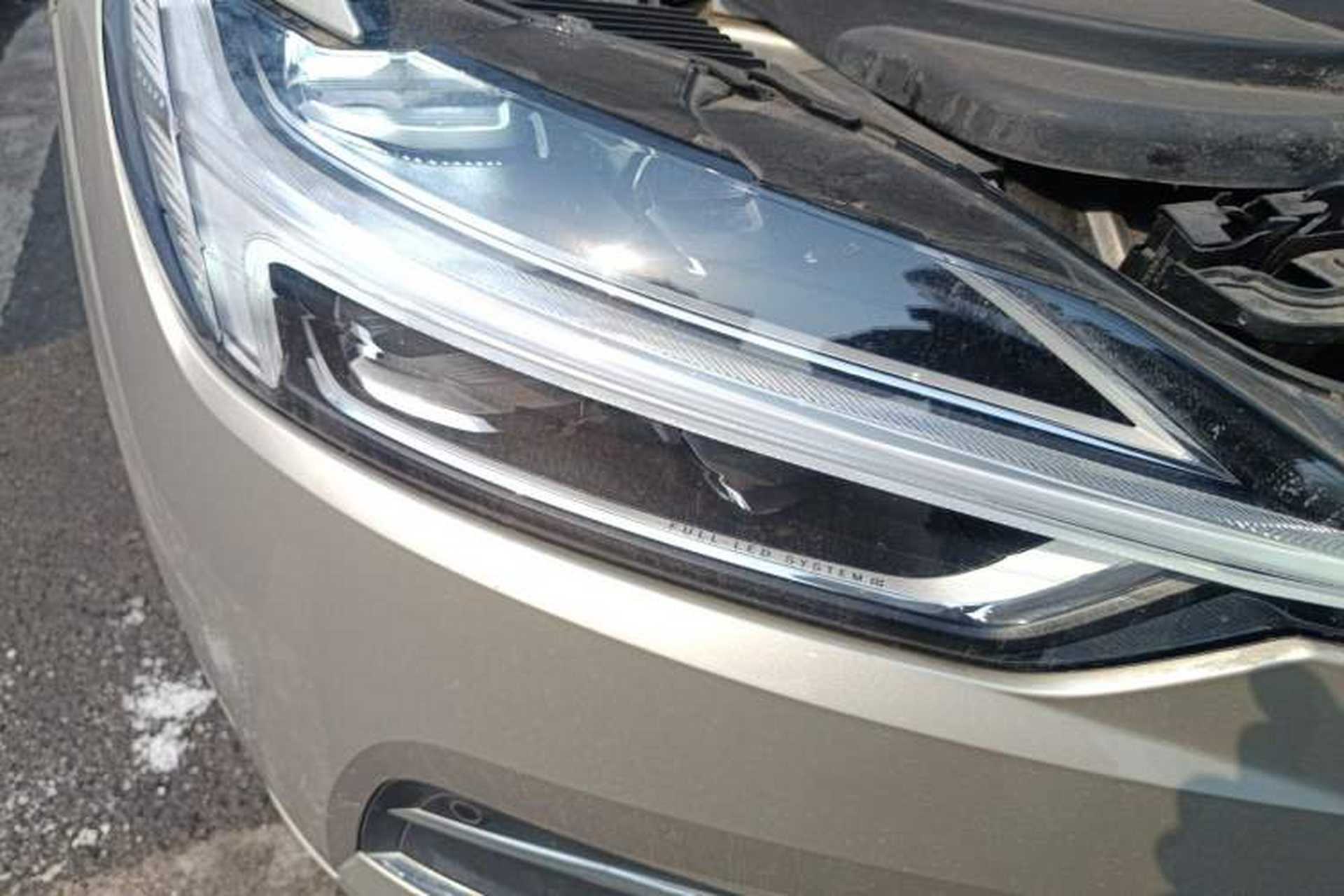 Used Volvo XC60 2019 T5 4x4 Zhiyuan Edition China VI Standard Right Front Headlight