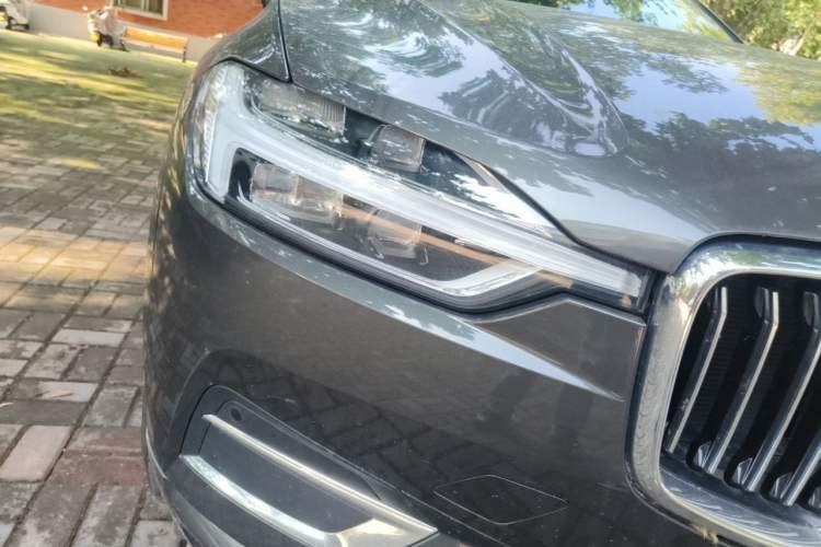 Used Volvo XC60 2019 T5 4x4 Smart Edition China V Standard Right Front Headlight