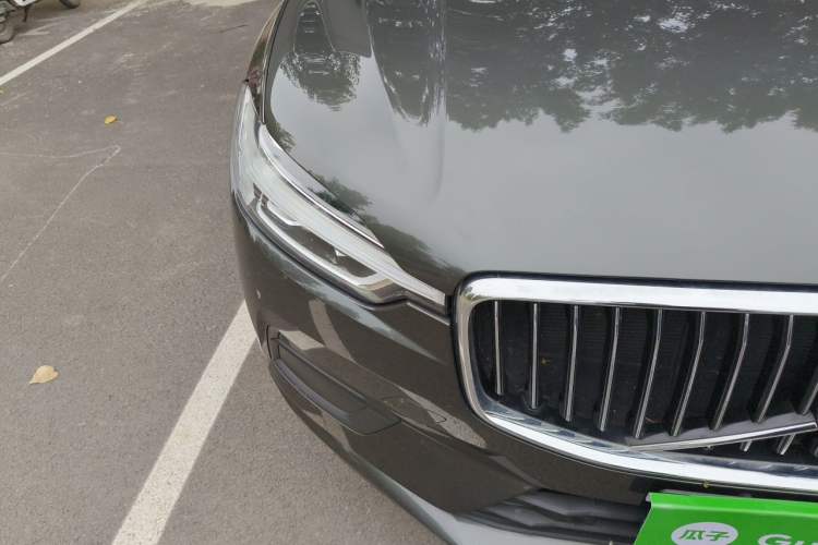 Used Volvo XC60 2019 T5 4x4 Smart Edition China VI Standard Right Front Headlight